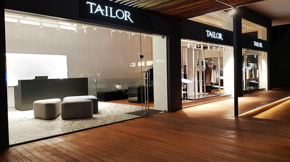 Tailor, Γλυφάδα